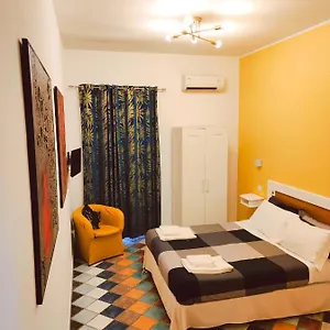 https://bb-firenze32.hotels-amalfi.com